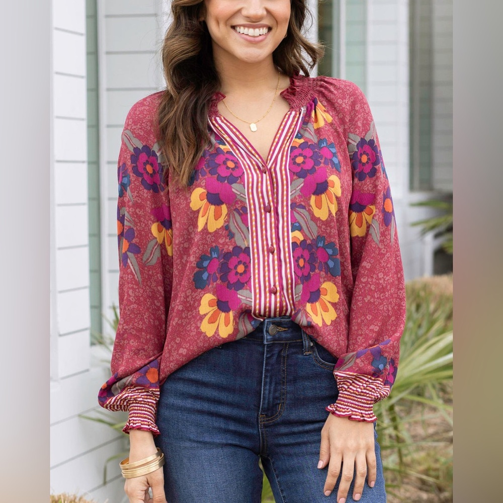 [s] GRACE&LACE Blouse floral long sleeve button down rayon lightweight vacation